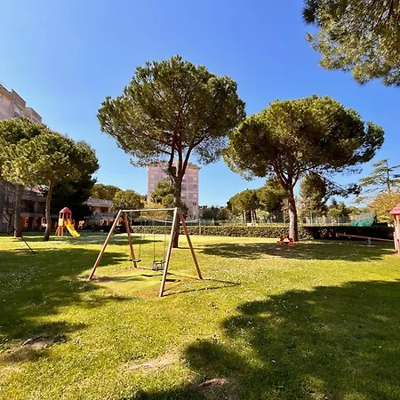 Trilo Andrea Nel Verde, Vicino Al Mare, Con Piscina, Aria Condizionata E Posto Auto